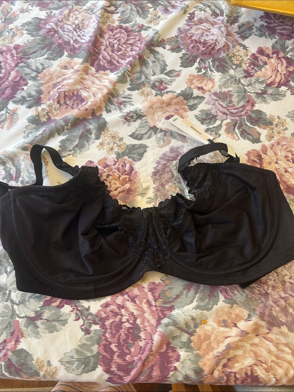 NWT Change Black Lace-Trim Florence Underwire Bra Size US 32M. EUR 70M
